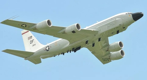 Trinh sát cơ Mỹ do thám Biển Đông nhiều chưa từng thấy