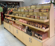 Hà Nguyễn Shop - cửa hàng mỹ phẩm uy tín cho phái đẹp