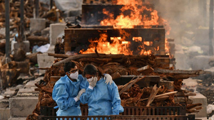 Những khoảnh khắc ấn tượng nhất thế giới năm 2021