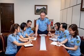 ‘Tung quân’ chống buôn lậu, gian lận thương mại dịp Tết 