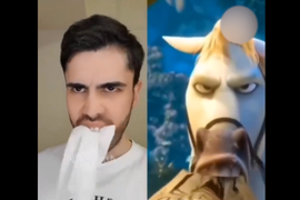 Anh chàng 'copy' vẻ mặt chú ngựa trong phim giống y hệt