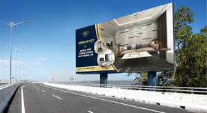 Nguồn cung bất ngờ giúp DN quảng cáo ngoài trời tiết kiệm tài chính