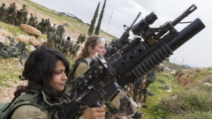 Israel lập đội quân toàn nữ giới 