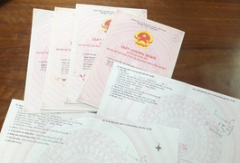 Bắt nhóm tráo sổ hồng lừa đảo hàng tỉ đồng ở nhiều nơi