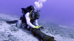 Lịch sửa cáp quang biển AAG bị lùi qua đợt nghỉ Tết Nguyên đán 2022