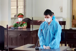 Bị cáo 16 tuổi giết người, giấu xác, cướp tài sản lãnh 18 năm tù