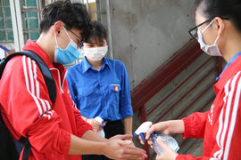 Những trường đại học nào cho sinh viên học trực tiếp sau Tết Nguyên đán?