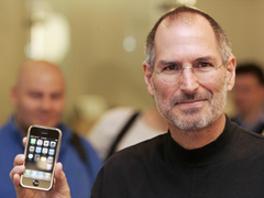 Ba yếu tố khiến iPhone suýt thất bại 15 năm trước