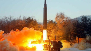 Triều Tiên phóng vật thể nghi tên lửa đạn đạo