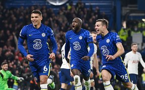 Kết quả Ngoại hạng Anh: Ziyech ghi tuyệt phẩm, Chelsea đánh bại Tottenham