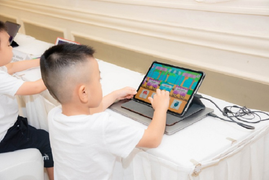 DINO đi học - một năm ghi dấu ấn trong nền công nghệ giáo dục Việt Nam