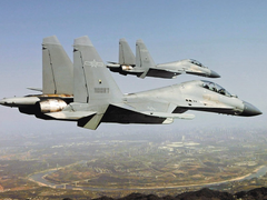 J-16D Trung Quốc xuất hiện gần Đài Loan, cảnh báo về một cuộc tấn công