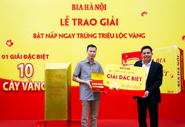 Trúng giải đặc biệt 10 cây vàng, gia đình ăn Tết lớn nhờ Bia Hà Nội