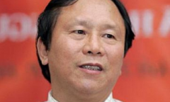 Thơ Dương Kỳ Anh: Màu áo đỏ