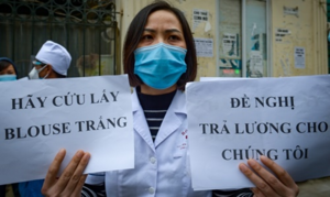 Nhân viên Bệnh viện Tuệ Tĩnh đã nhận được lương bị nợ