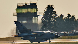 Nga lo ngại NATO tấn công hạt nhân