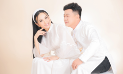 Ca sĩ Hà Phương về Việt Nam ăn Tết, hội ngộ người tình âm nhạc Trần Sang