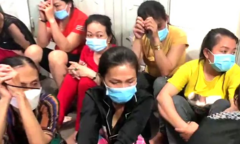42 người đánh bạc ngày Tết bị bắt ở TP.HCM