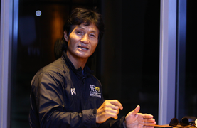 HLV Han Young-kuk: Cầu thủ Việt Nam khó chơi bóng ở Hàn Quốc