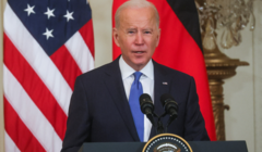 Ông Biden dọa chấm dứt 'Dòng chảy phương Bắc 2' nếu Nga tấn công Ukraine