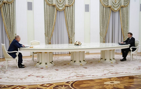 Ông Macron: Đối thoại với Nga đảm bảo an ninh ở châu Âu