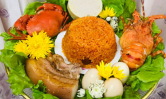 Cúng vía Thần Tài: Mâm cỗ hải sản đỏ rực giá 2 triệu đồng