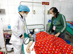 Cứu sống bệnh nhân bị vật sắc nhọn đâm xuyên gan