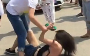 Triệu tập nhóm người đánh ghen tập thể tại nhà nghỉ ở Đà Nẵng