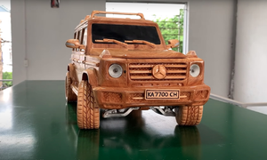 Chiêm ngưỡng Mercedes-Benz G 500 bằng gỗ cực đẹp của thợ Việt