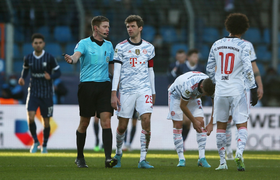 Video: Bayern thua tan nát trước Bochum
