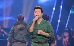 Xúc động ca khúc những người lính ngã xuống được quy tập về nghĩa trang Vị Xuyên