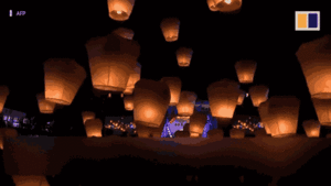 Video: 'Rừng' đèn trời lung linh trong đêm ở Đài Loan