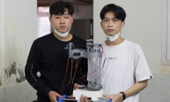 Robot lấy mẫu xét nghiệm COVID-19 giá 20 triệu đồng của học sinh lớp 11