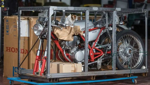 Ngắm Honda Dream 50 đời 1998 chưa 'đập hộp', hàng hiếm giá đắt đỏ