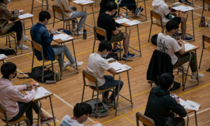 Xuất hiện F0 ở trường học, các nước xử lý ra sao?