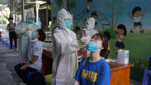 Bộ Y tế đề nghị không quy định xét nghiệm sàng lọc học sinh trước khi đến trường