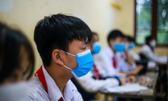 Hà Nội điều chỉnh lịch học vào phút chót: Trốn dịch đến bao giờ? 