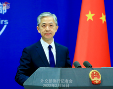 Trung Quốc trừng phạt các công ty Mỹ bán vũ khí cho Đài Loan