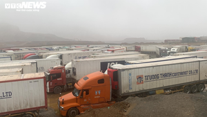 Hơn 1.900 container vẫn ùn tắc, Lạng Sơn thí điểm cách giao nhận hàng hóa mới