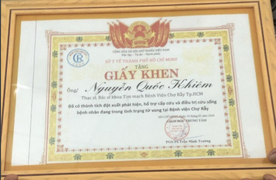 Giả làm bác sĩ chữa cho F0 ở TP.HCM: Giấy khen của Bệnh viện Chợ Rẫy là giả