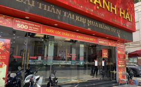 Thị trường trầm lắng trong ngày giá vàng đắt nhất lịch sử