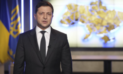 Tổng thống Ukraine lệnh tổng động viên 