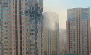 Moskva: Phòng không Ukraine bắn trúng chung cư Kiev, không phải tên lửa Nga