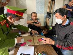 Quảng Bình: Bắt nhóm thanh niên tàng trữ gần 2.000 viên ma tuý 