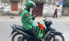 Giá xăng cao nhất lịch sử, tài xế xe công nghệ 'khóc ròng'