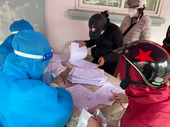 Người Hà Nội khốn khổ xin xác nhận F0: Trạm y tế từ chối, tổ dân phố không biết