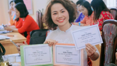Dạy học 'xoay như chong chóng' trong dịch bệnh, thầy cô vẫn hạnh phúc với nghề