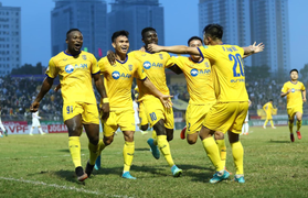 HLV Huy Hoàng: 'SLNA chiến thắng vì Quế Ngọc Hải quá hiểu HAGL' 