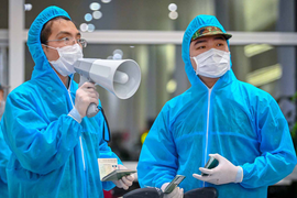 Vì sao Bộ Y tế đề xuất tạm dừng công bố số ca mắc COVID-19 hàng ngày?