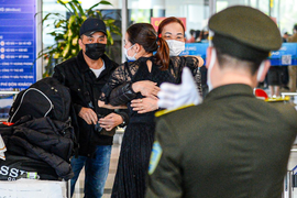 Trực tiếp: Gần 300 người Việt ở Ukraine về nước